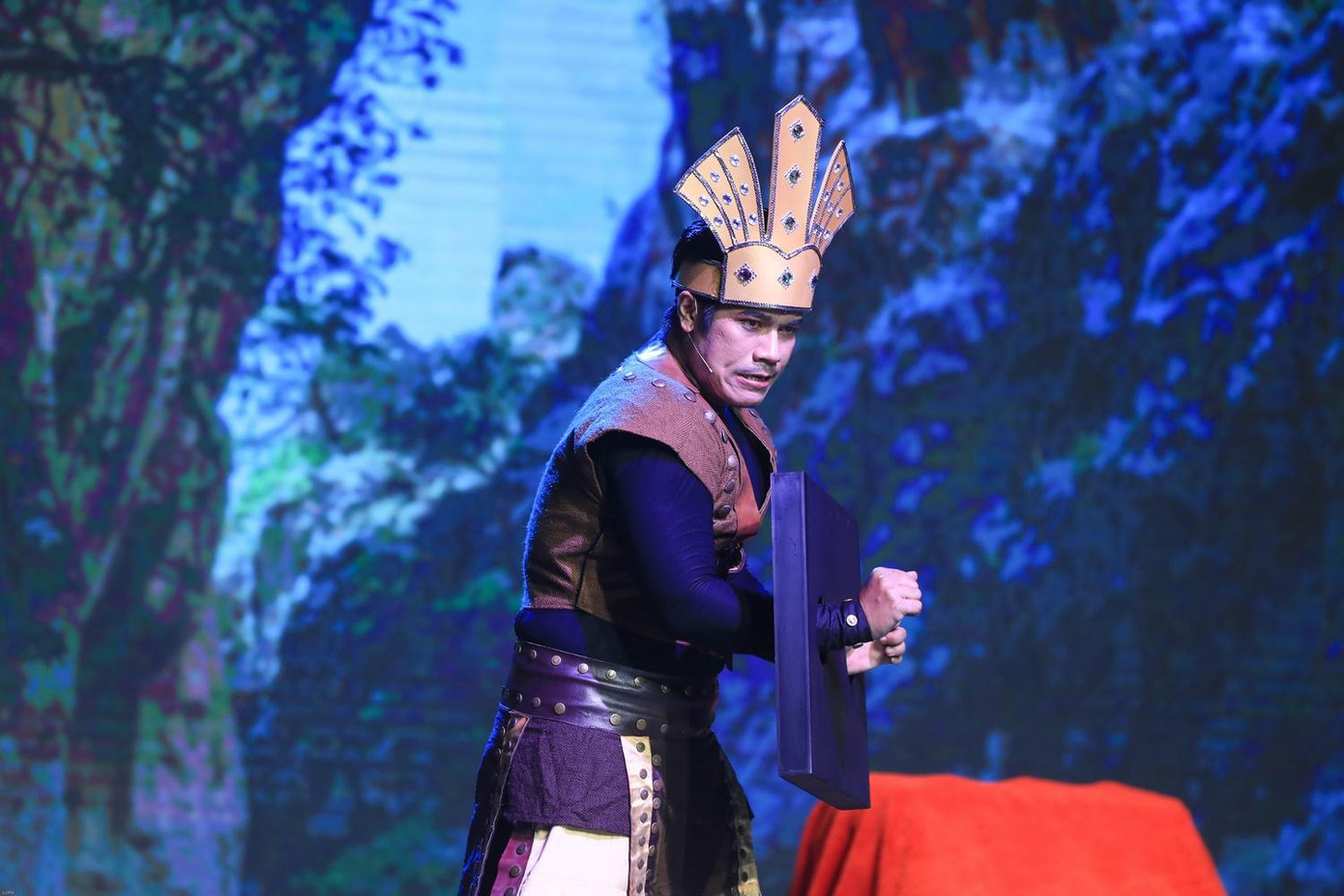 Phần trình diễn của Bùi Công Danh