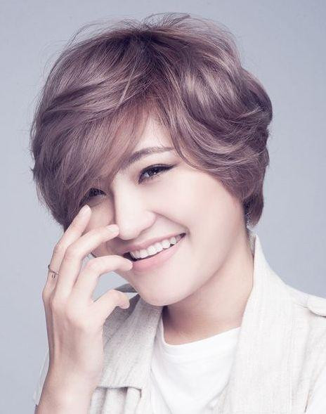 Ca sỹ Vicky- Nhung