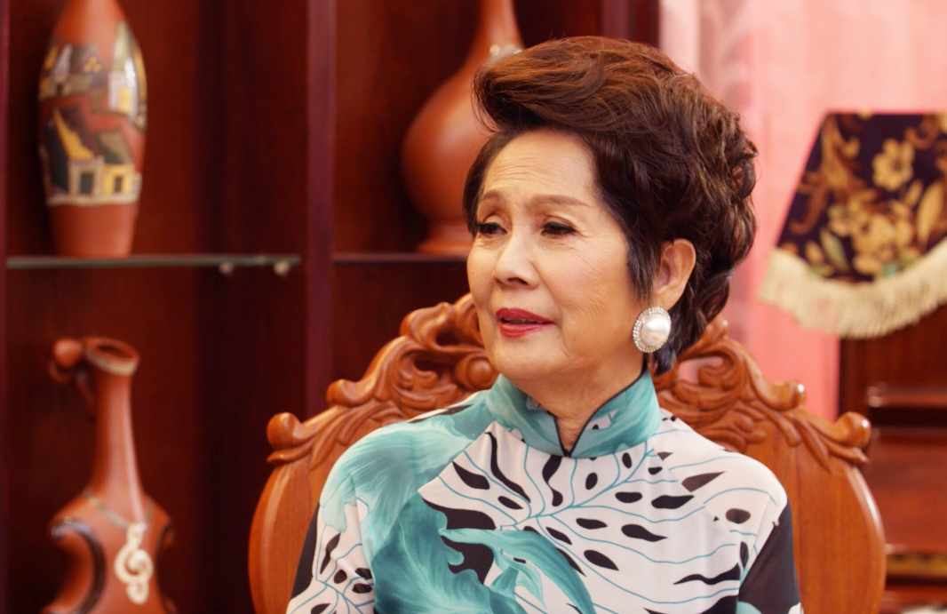 Danh ca Phương Dung nói về "Bông hồng cài áo" Danh ca Phương Dung nói về "Bông hồng cài áo"