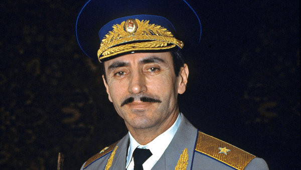 Tổng thống tự phong đầu tiên của Chechnya là Dzhokhar Dudaev cũng chết vì điện thoại