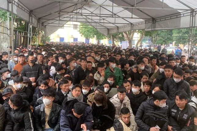 Số lượng người đăng ký dự thi tiếng Hàn Quốc tại Nghệ An đầu năm 2024 tăng đột biến. Số lượng người đăng ký dự thi tiếng Hàn Quốc tại Nghệ An đầu năm 2024 tăng đột biến.