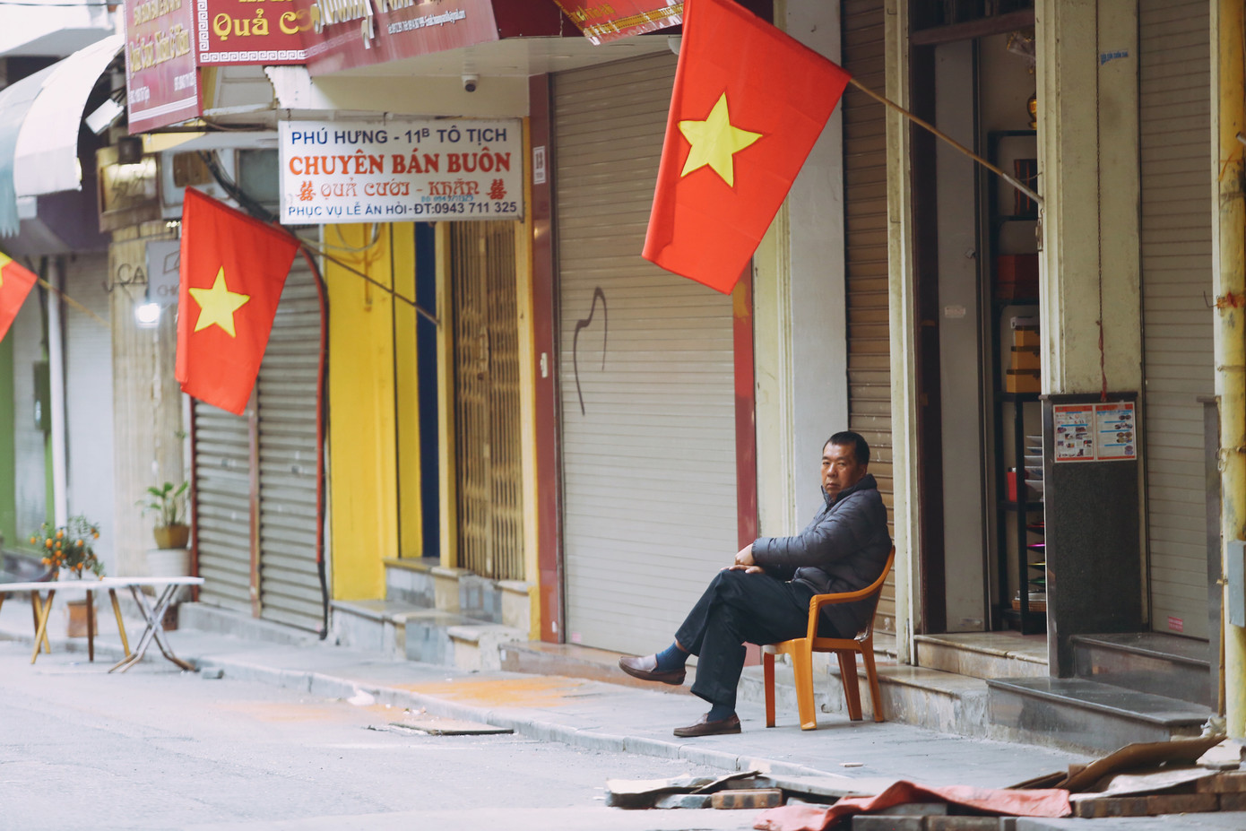 Không còn cảnh buôn bán tấp nập.