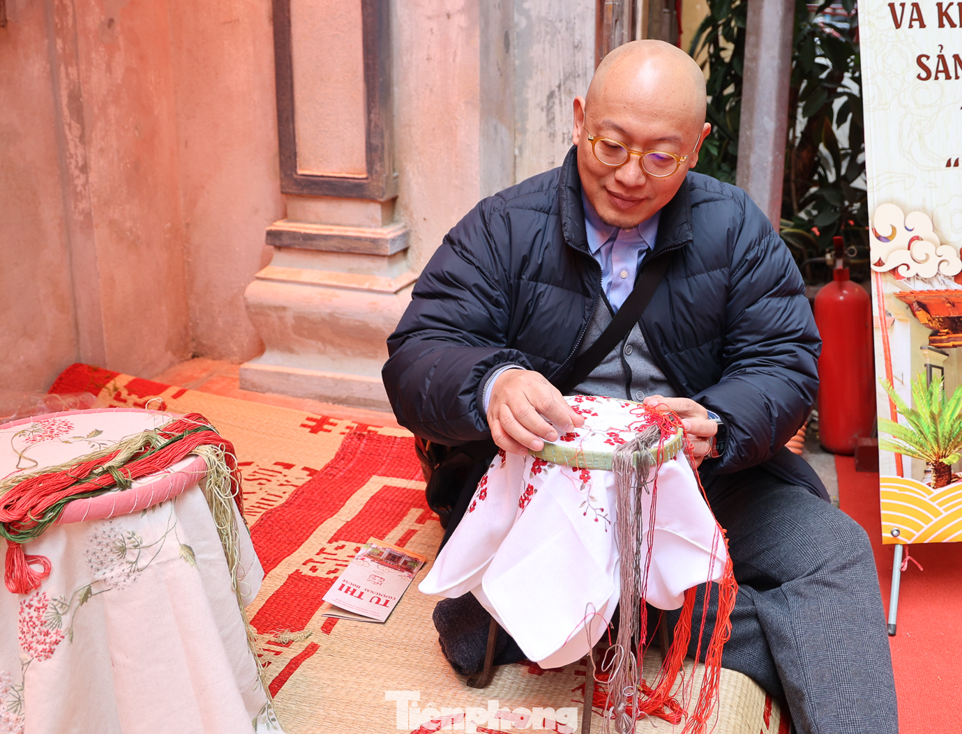 Người dân và du khách tỏ ra rất thích thú với trải nghiệm này.