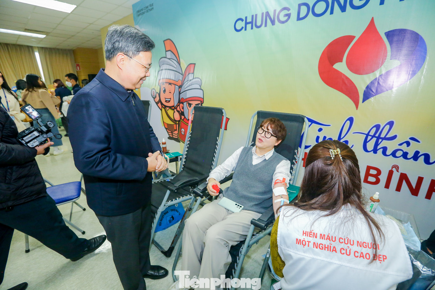 Các lãnh đạo Công ty SEVT chia sẻ, họ như được truyền cảm hứng từ phong trào hiến máu tình nguyện của các công, nhân viên công ty...