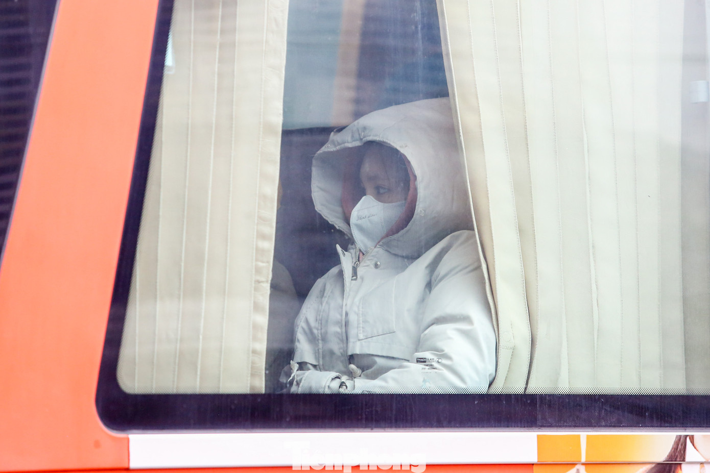 Những vị khách mong ngóng được về quê sau cả một năm làm việc vất vả.