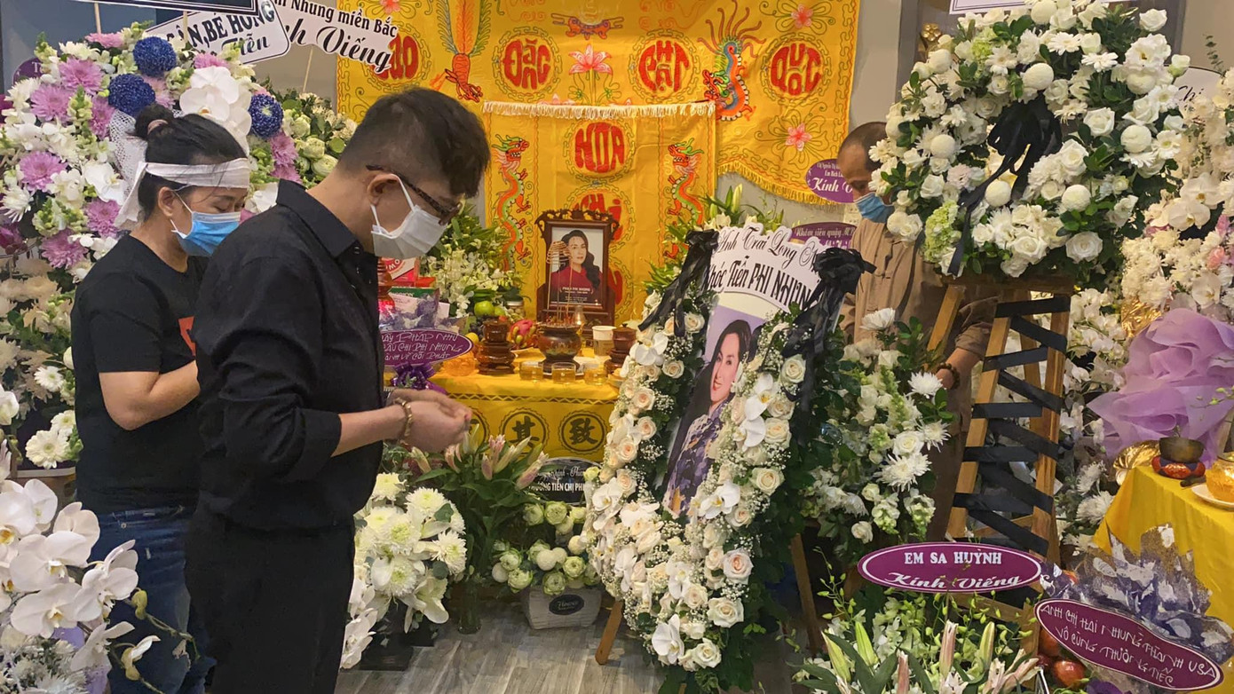 Một số hình ảnh được ca sĩ Long Nhật chia sẻ.