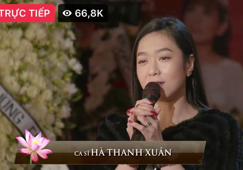 Ca sĩ Hà Thanh Xuân hát tiễn biệt đàn chị.