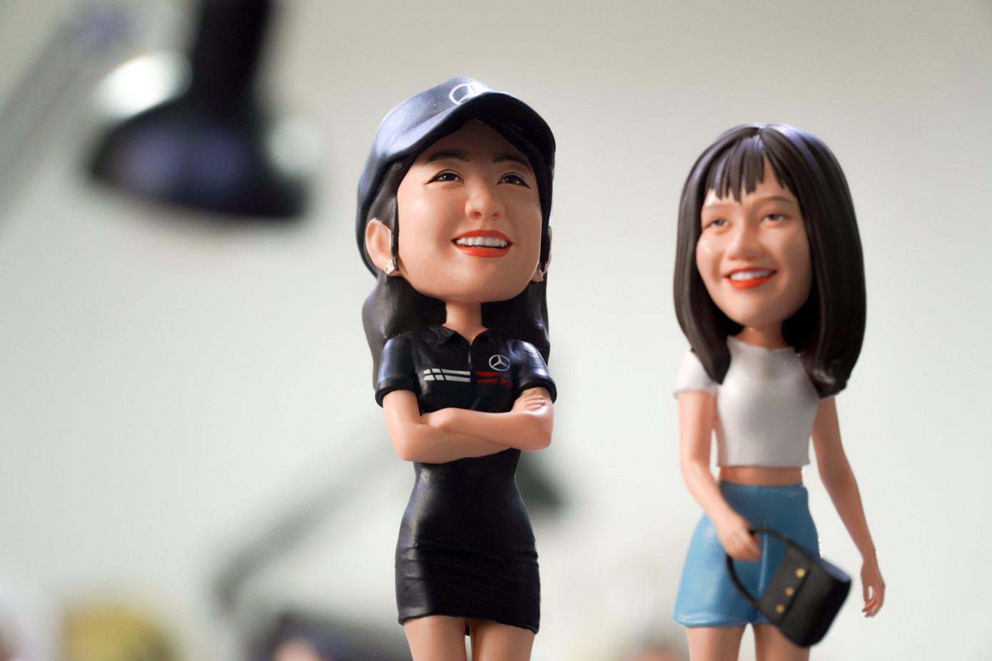 Mô hình tượng mini mô phỏng người thật có mức giá khoảng 1-2 triệu đồng, mất 2 tuần để làm xong.