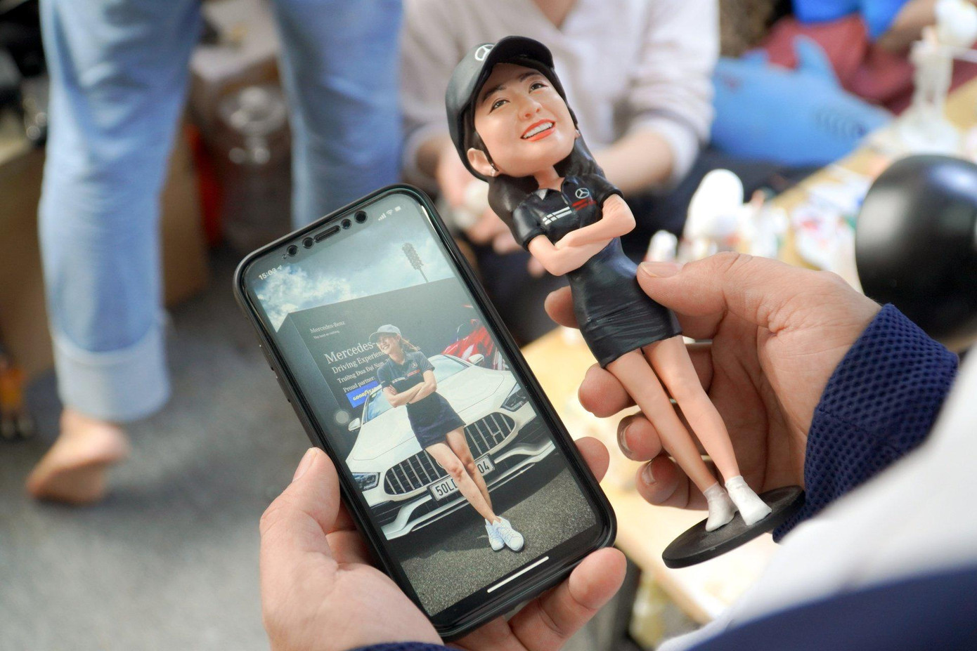 Mô hình tượng mini mô phỏng người thật có mức giá khoảng 1-2 triệu đồng, mất 2 tuần để làm xong.