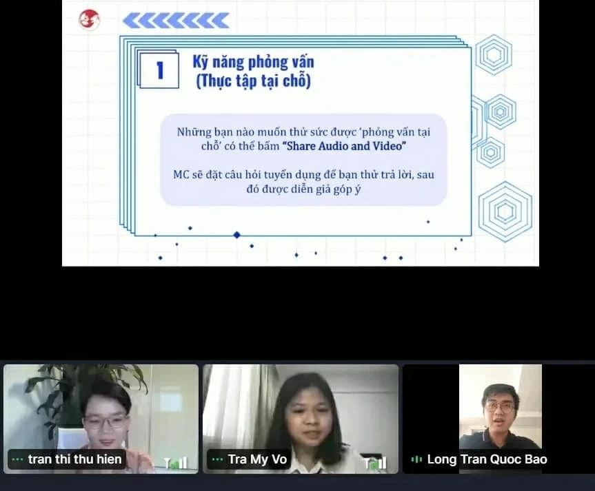 Các bạn sinh viên được giải đáp, chia sẻ kỹ năng chinh phục nhà tuyển dụng Các bạn sinh viên được giải đáp, chia sẻ kỹ năng chinh phục nhà tuyển dụng