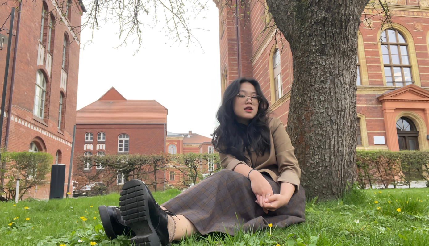 Minh Ngọc tại giảng đường Ernst-Lohmeyer-Platz, Đại học Greifwald.