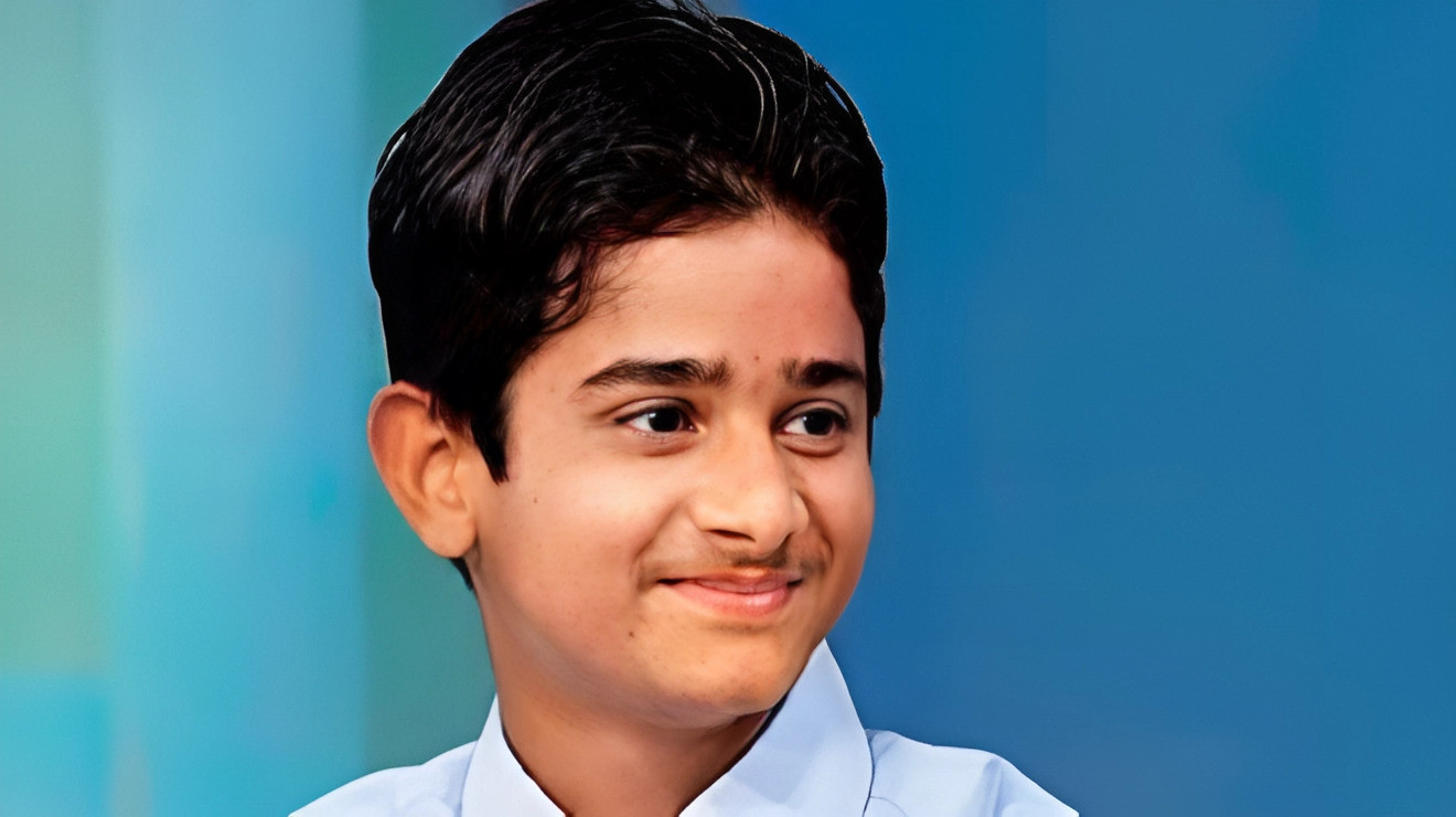 Akrit Pran Jaswal thần đồng y học Ấn Độ, 7 tuổi tiến hành ca phẫu thuật đầu tiên.