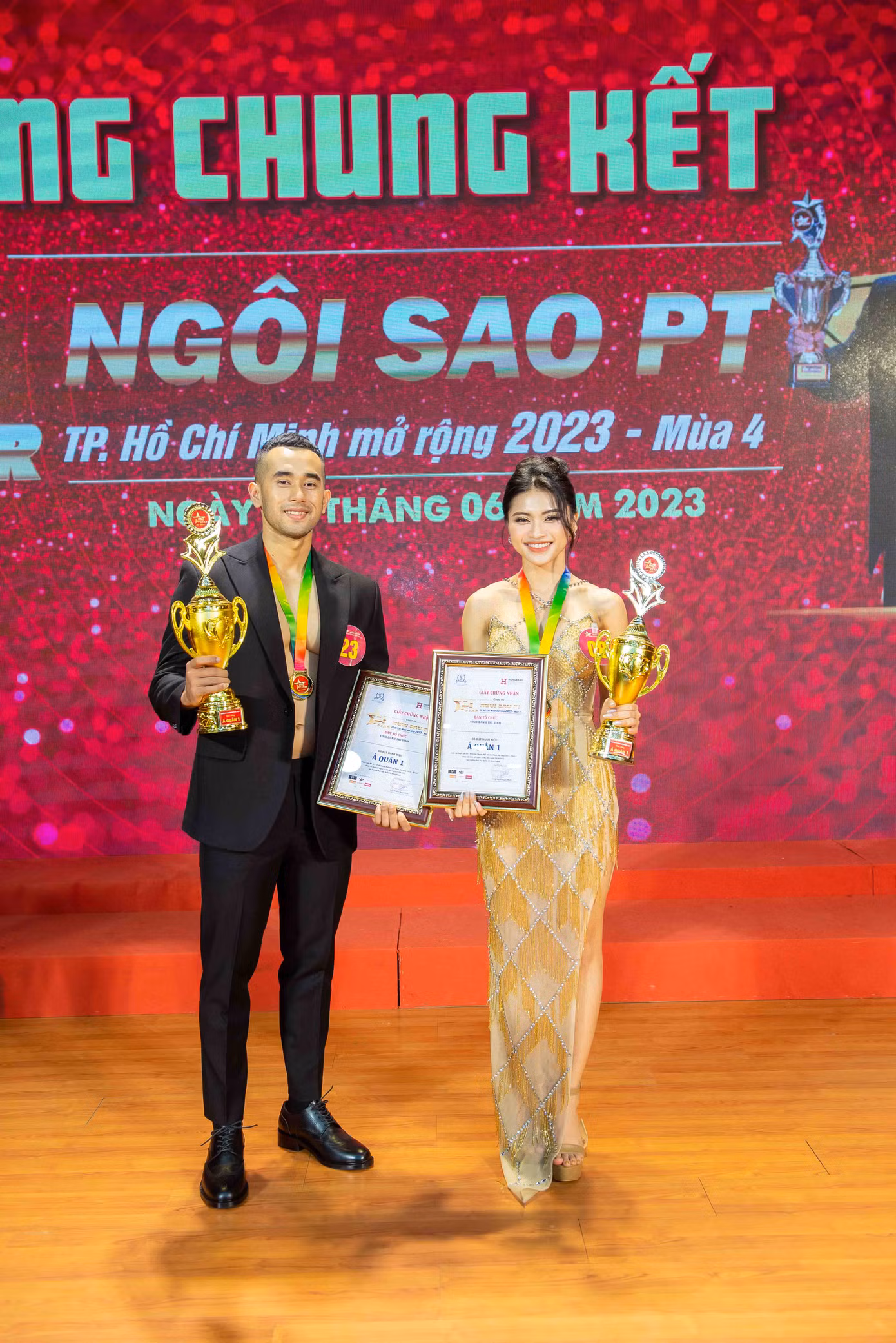 Cặp đôi Á quân 1. Cặp đôi Á quân 1.