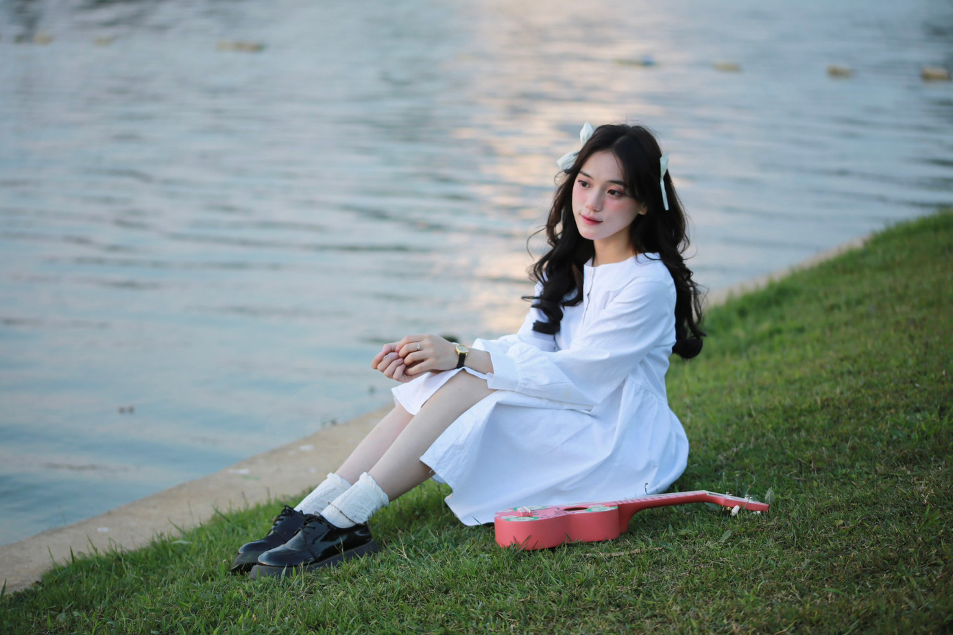 Song song với việc học Thùy Trang làm nhiều công việc khác nhau.