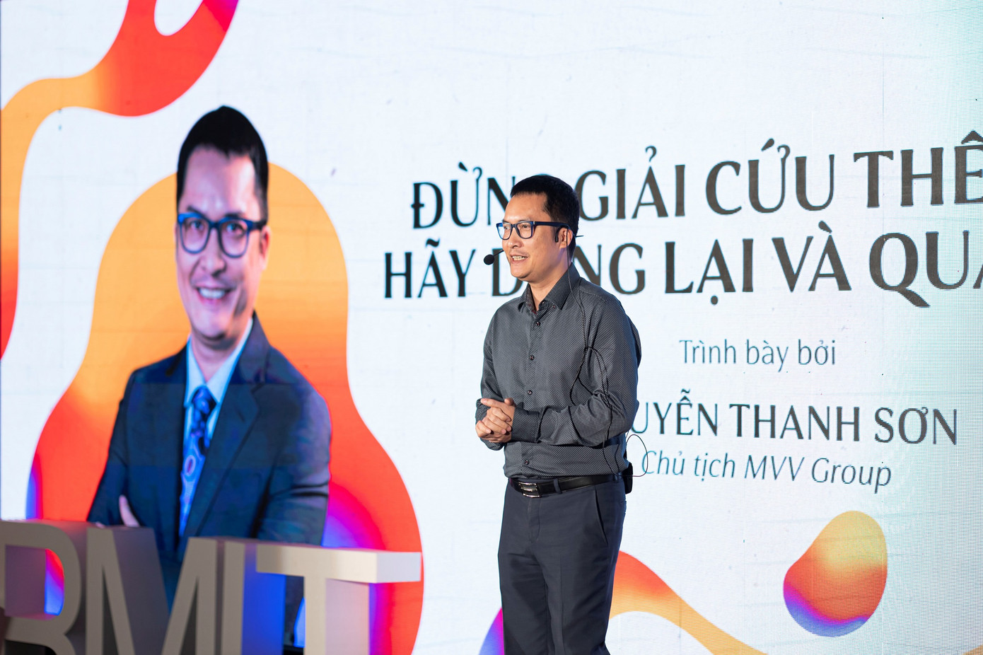 Ông Nguyễn Thanh Sơn, Chủ tịch MVV Academy (Ảnh: UK Motion và TEDxRMIT).