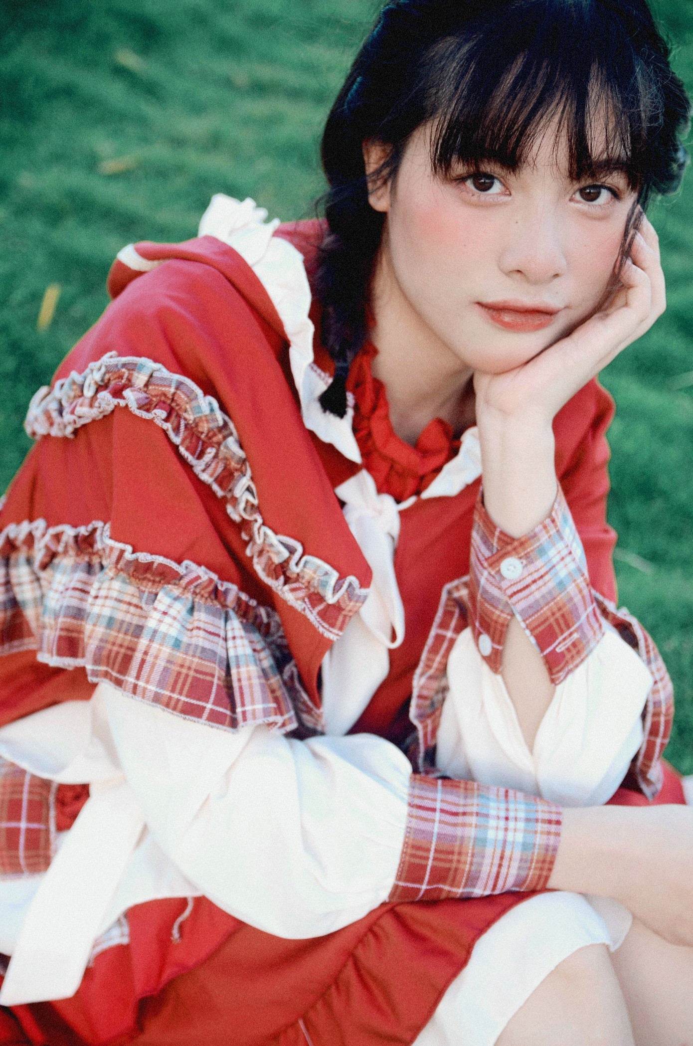 Việc đọc sách đã làm thay đổi cảm xúc và tư duy của Nguyễn Nhiêu, dần dần nó chuyển thành một đam mê của cô.