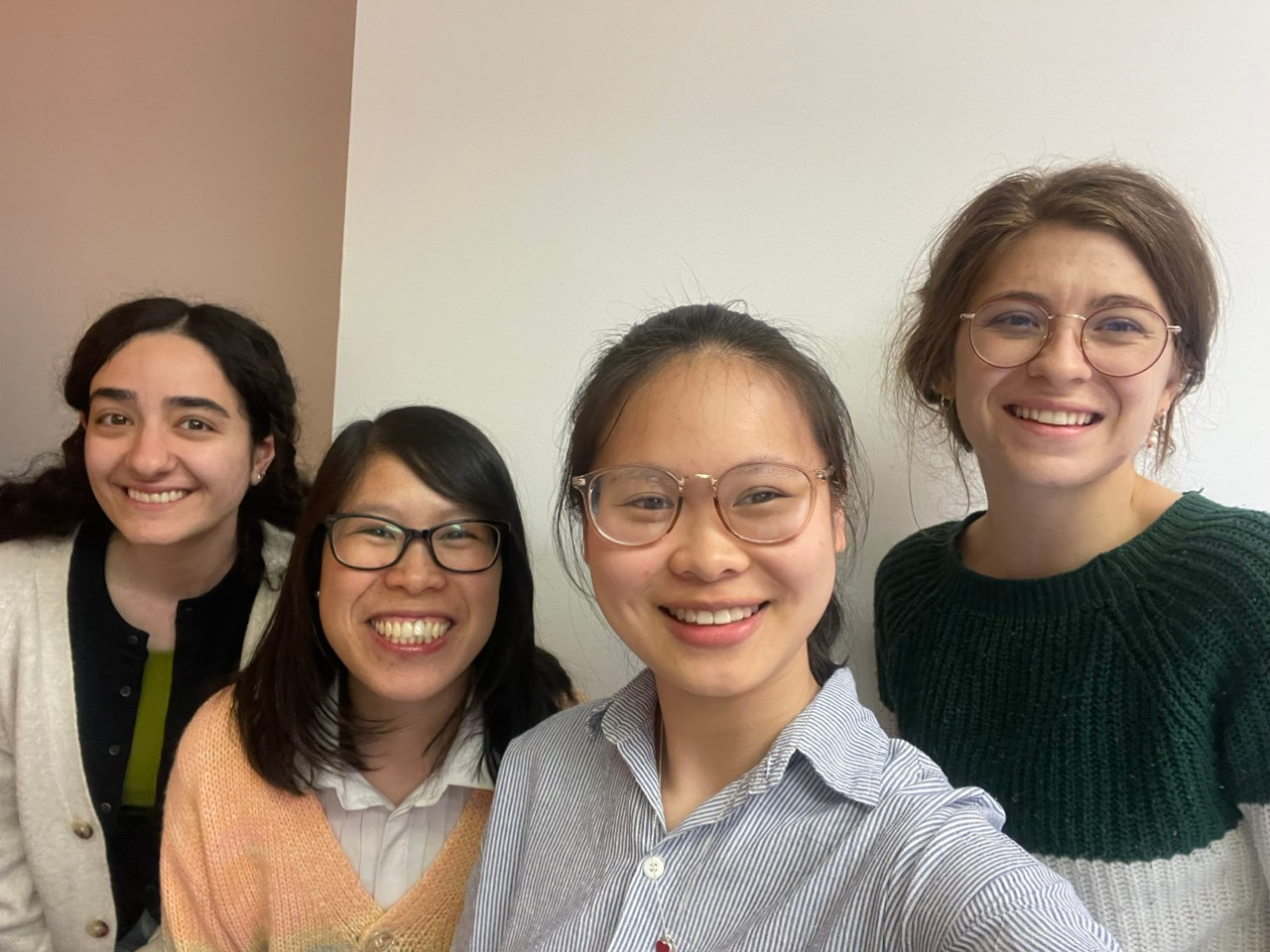 Ngày đầu đi làm tại trường song ngữ Canada.