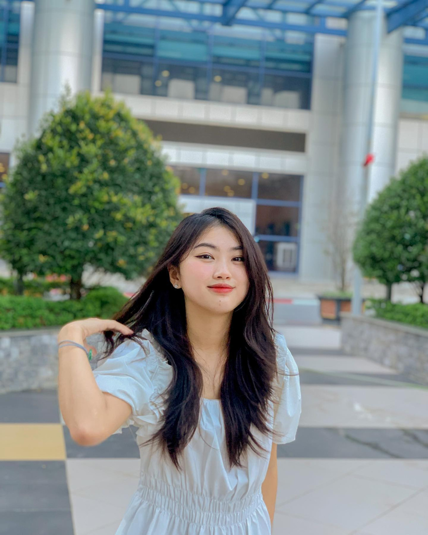 Phương Linh hiện là Phó Chủ nhiệm CLB Tình nguyện. Phương Linh hiện là Phó Chủ nhiệm CLB Tình nguyện.