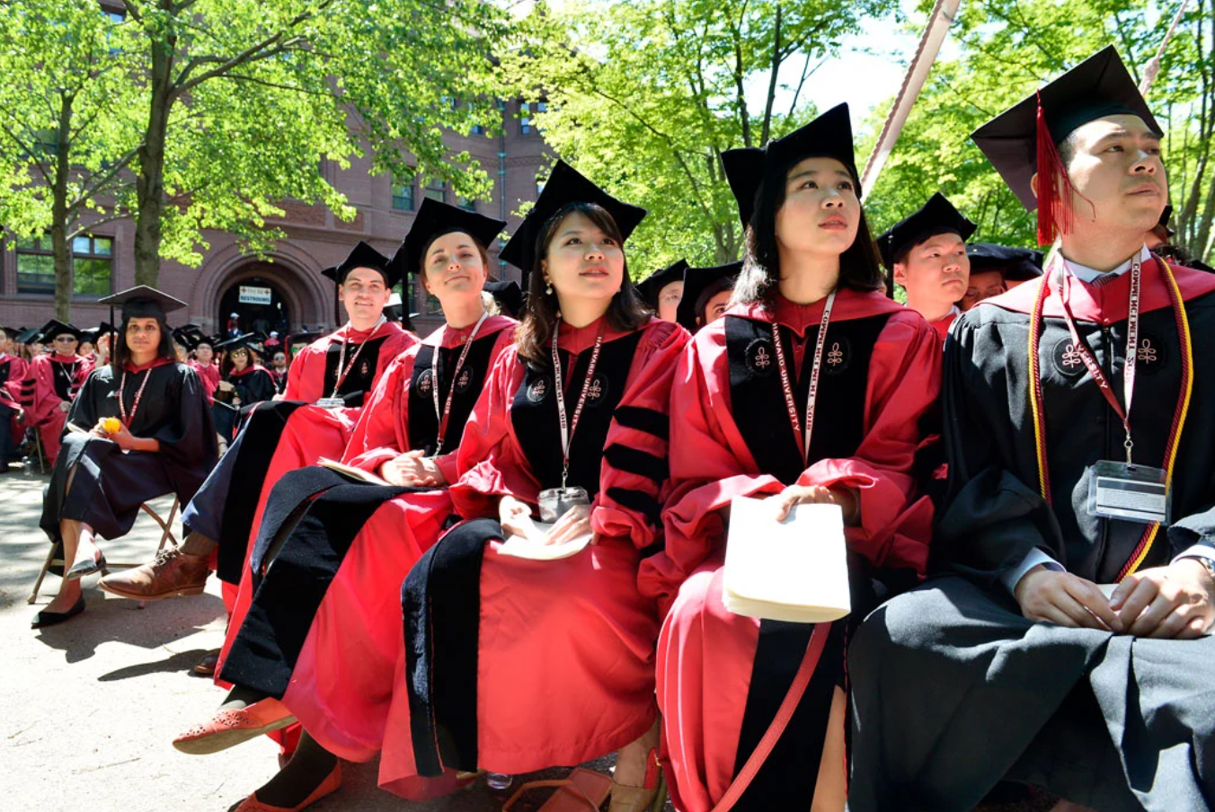 Harvard thành lập nhóm đặc nhiệm chuyên trách giải quyết vấn đề sức khỏe tâm thần. Harvard thành lập nhóm đặc nhiệm chuyên trách giải quyết vấn đề sức khỏe tâm thần.