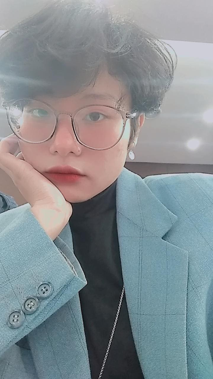 Hương Giang nhận được sự tin tưởng của thầy cô và các anh chị khóa trên, liên tục được giao trọng trách làm Tổng đạo diễn cho các sự kiện.