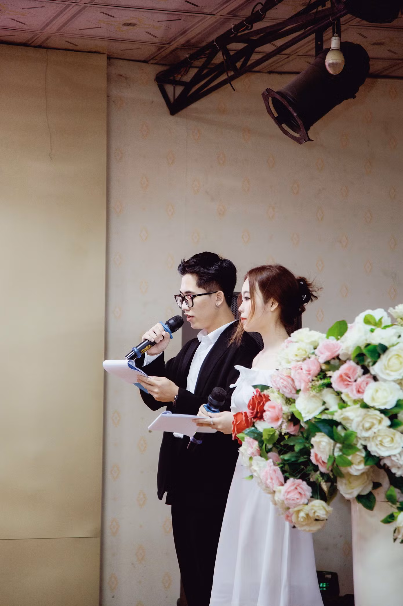Thùy Dương làm MC sinh nhật đội Sinh viên tình nguyện 10 tuổi.