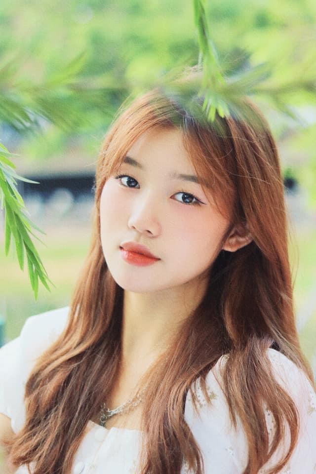 Cô gái từng có thời gian bị khủng hoảng tâm lý, sợ ánh mắt và sự phán xét của mọi người xung quanh.