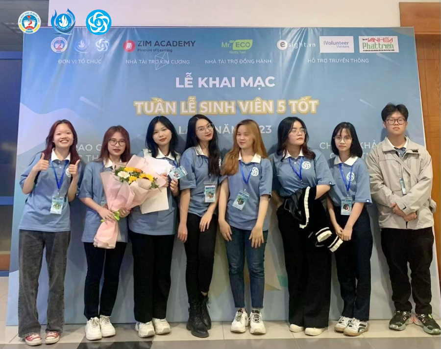 Mảng Đối ngoại Ban Phong trào Sinh viên 5 tốt.
