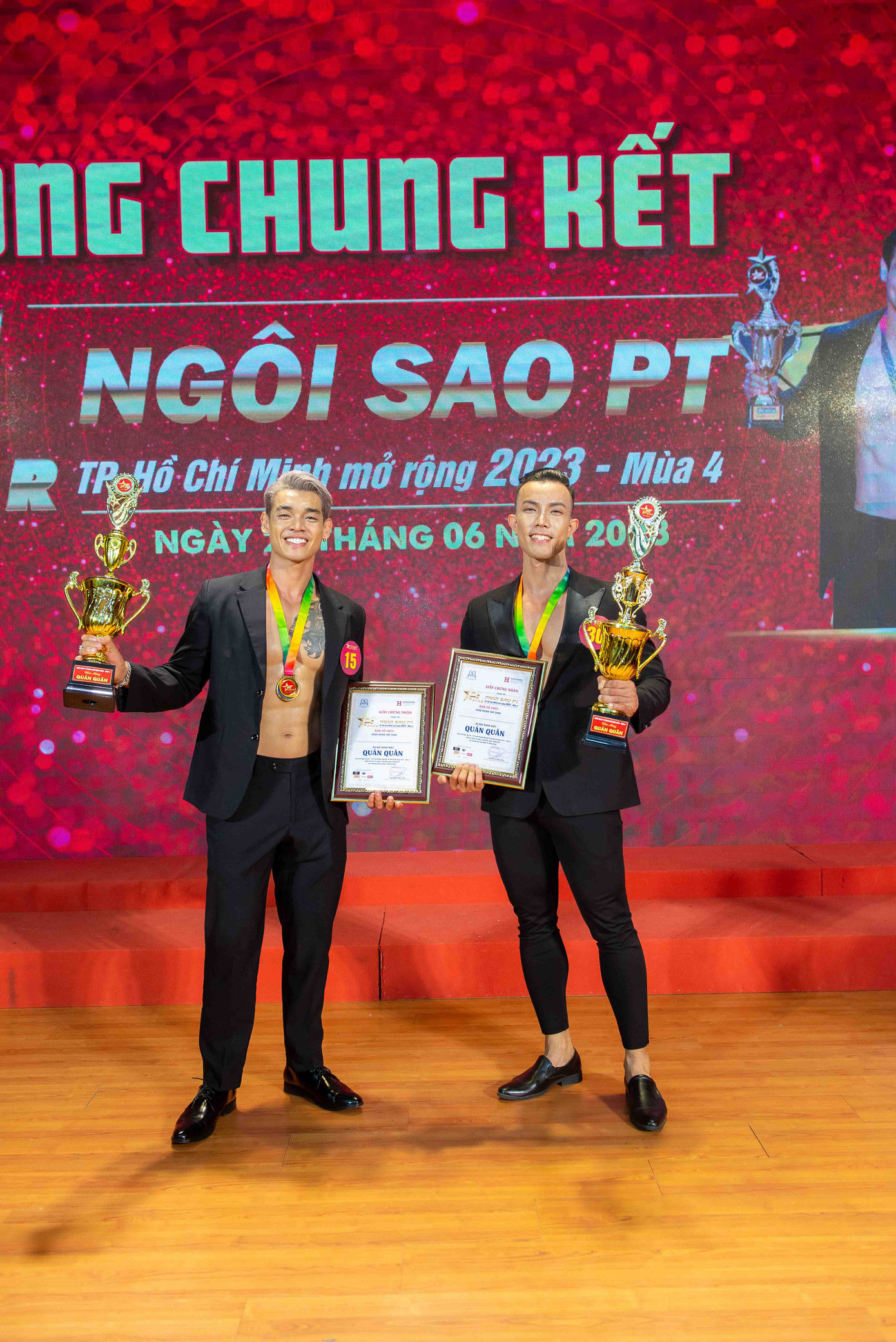 Cặp đôi Quán quân thuộc về hai thí sinh nam là Hoàng Tuấn Việt (team HLV Duy Phúc) và Nguyễn Cao Huy (team HLV Nguyễn Quyền). Cặp đôi Quán quân thuộc về hai thí sinh nam là Hoàng Tuấn Việt (team HLV Duy Phúc) và Nguyễn Cao Huy (team HLV Nguyễn Quyền).