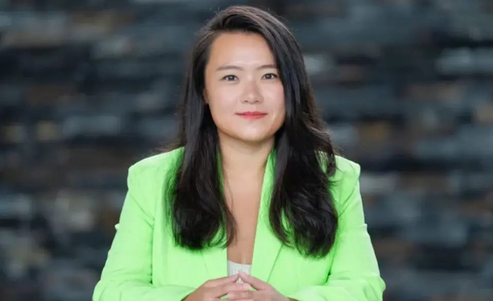 Thạc sĩ Vương Thạc, ở tuổi 33, lọt top 1.000 người giàu nhất ở Trung Quốc với khối tài sản 6,5 tỷ NDT (22.802 tỷ đồng). Ảnh: Baidu Thạc sĩ Vương Thạc, ở tuổi 33, lọt top 1.000 người giàu nhất ở Trung Quốc với khối tài sản 6,5 tỷ NDT (22.802 tỷ đồng). Ảnh: Baidu