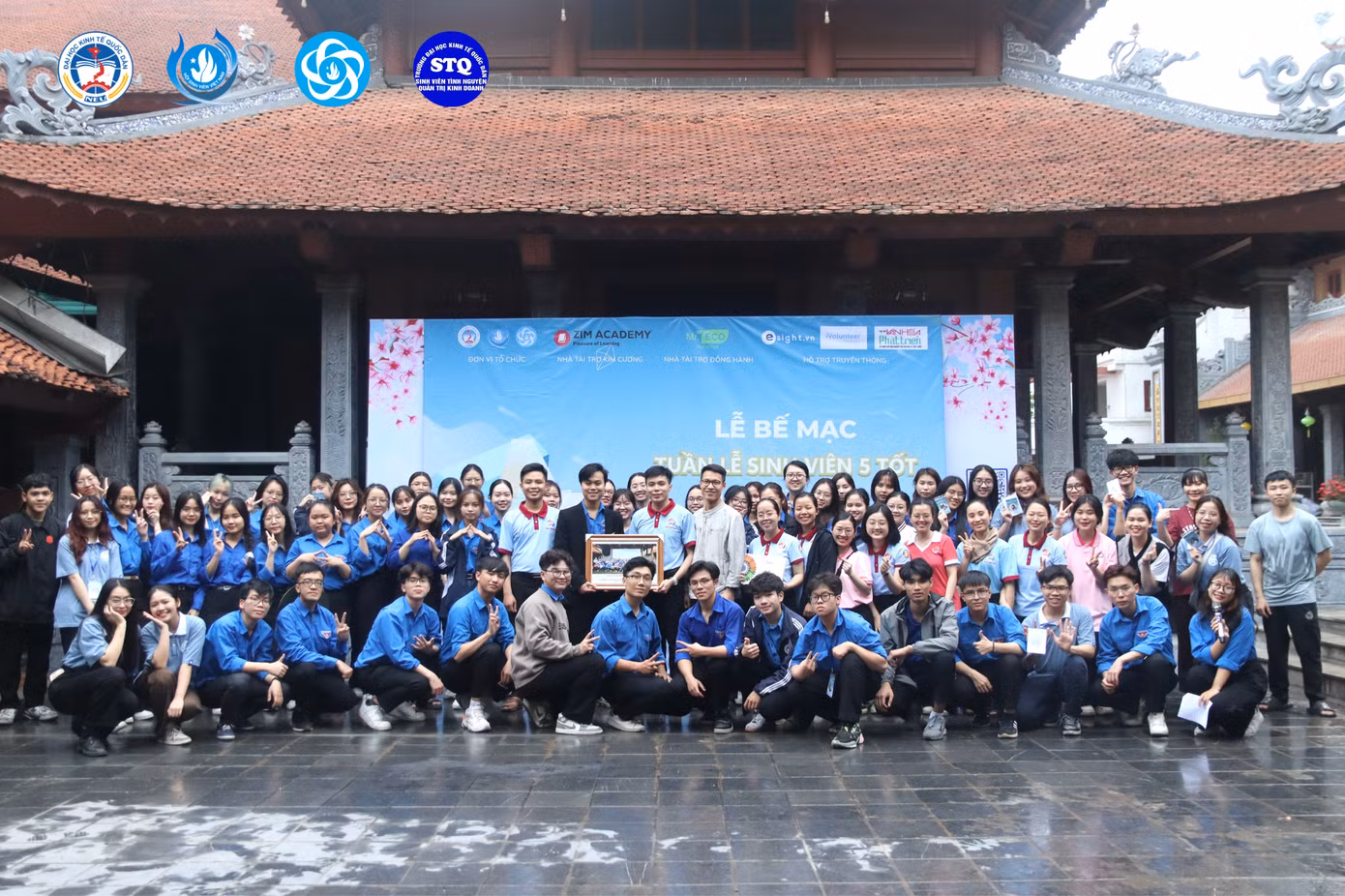Lễ bế mạc TUẦN LỄ SINH VIÊN 5 TỐT LẦN 1 NĂM 2023: TỎA SÁNG.