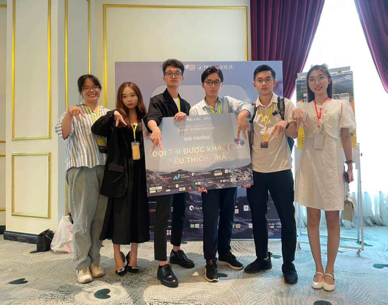 Team khởi nghiệp Avatour tại Kawai Startup Fair 2023. Team khởi nghiệp Avatour tại Kawai Startup Fair 2023.