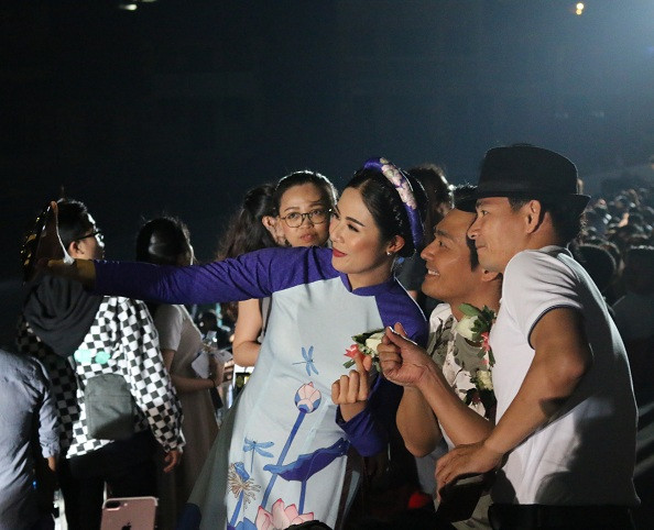 Lộng lẫy sắc màu thực cảnh Ký ức Hội An ảnh 5