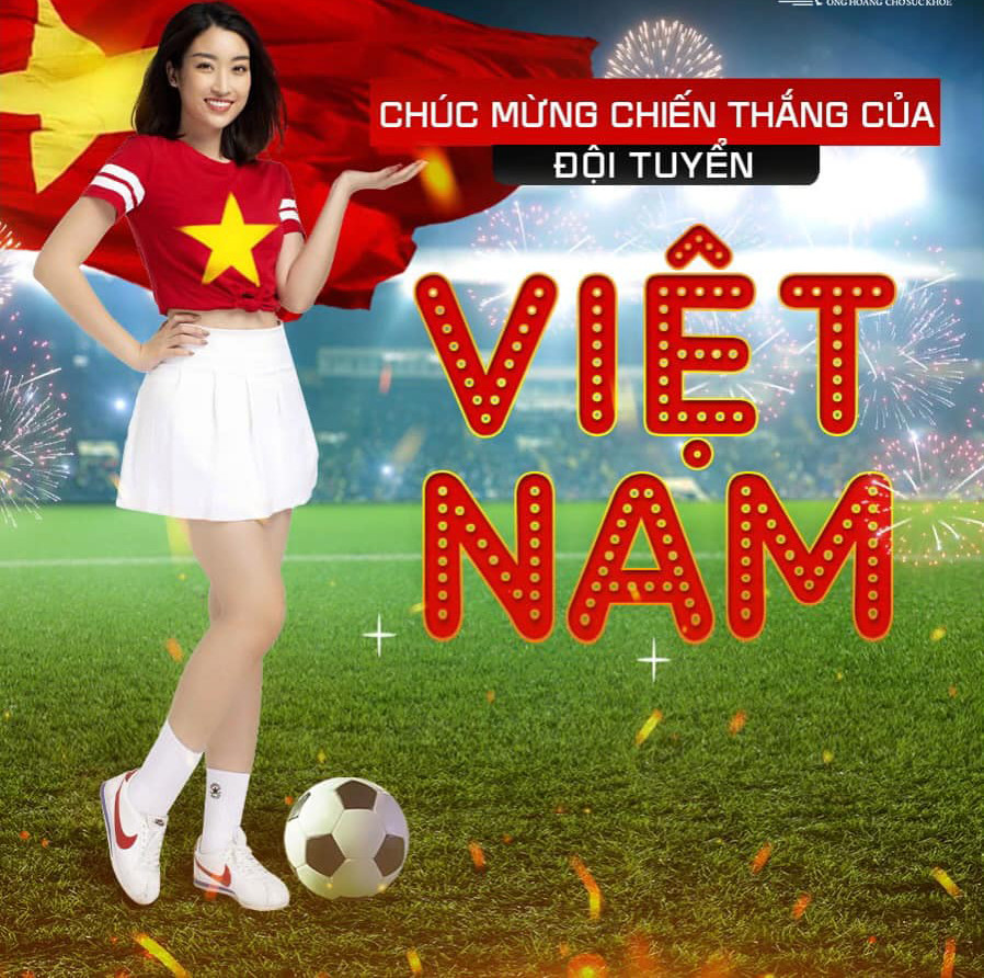 Minh Tú 'đốt mắt' fans khi khoe body nóng bỏng với nội y ren xuyên thấu ảnh 8