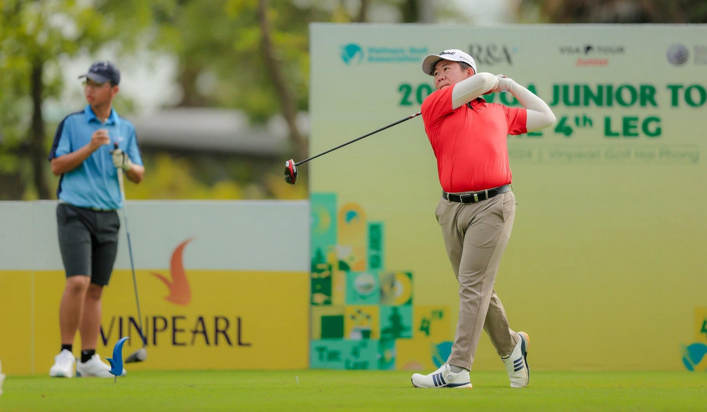 VĐV Nai Xin Kai ghi điểm eagle duy nhất trong ngày thi đấu đầu tiên VĐV Nai Xin Kai ghi điểm eagle duy nhất trong ngày thi đấu đầu tiên