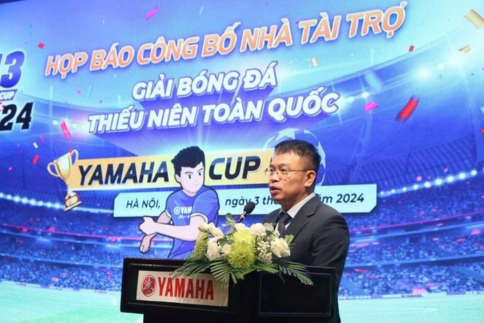 Nhà báo Nguyễn Phan Khuê - Tổng Biên tập Báo Thiếu niên Tiền phong và Nhi đồng, Trưởng ban tổ chức giải phát biểu tại họp báo. Nhà báo Nguyễn Phan Khuê - Tổng Biên tập Báo Thiếu niên Tiền phong và Nhi đồng, Trưởng ban tổ chức giải phát biểu tại họp báo.