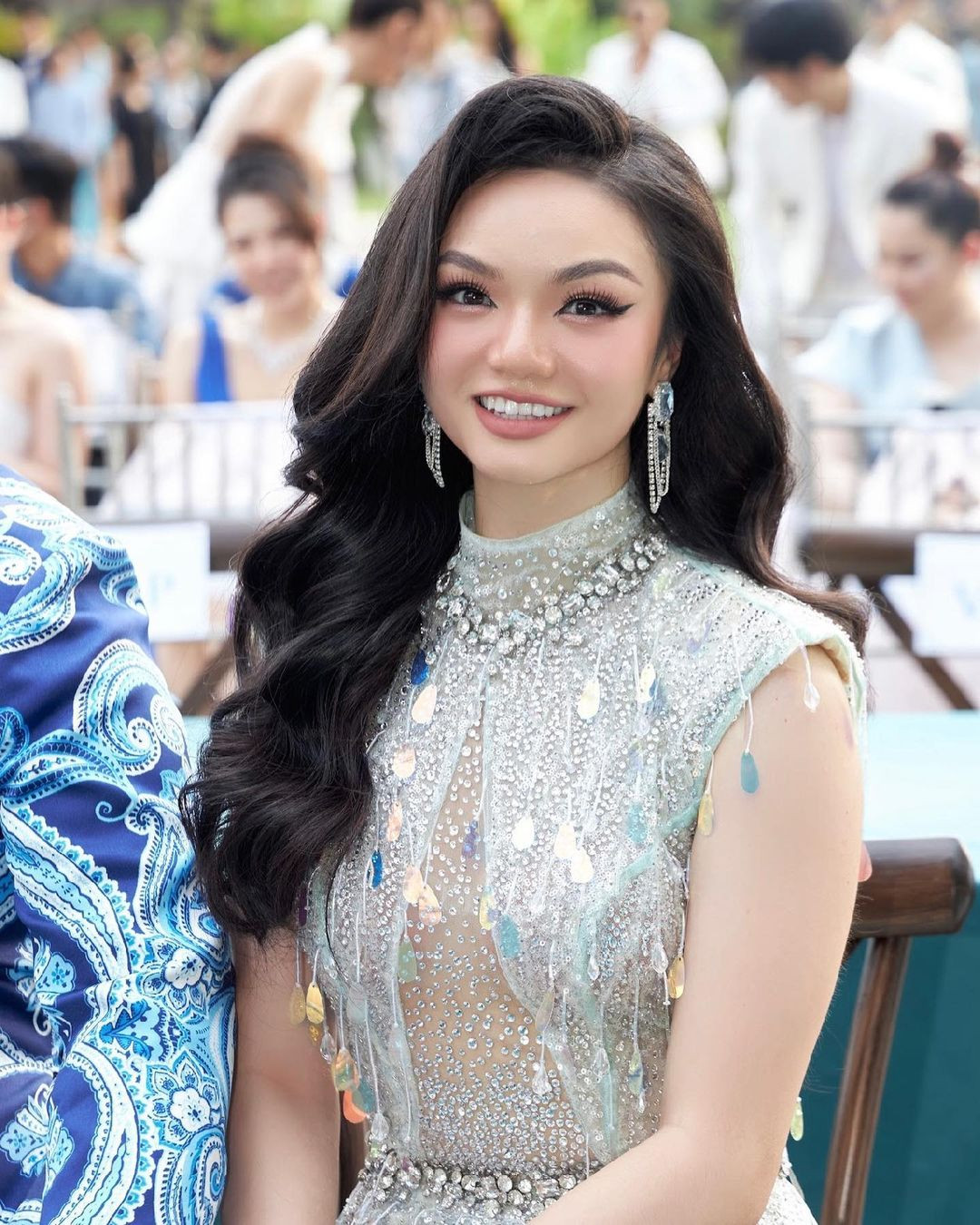 Người đẹp còn cho biết nhận được sự hỗ trợ của ê-kíp trang điểm và các nhà thiết kế trong nước trong quá trình tham dự Hoa hậu Hoàn vũ Canada 2023.