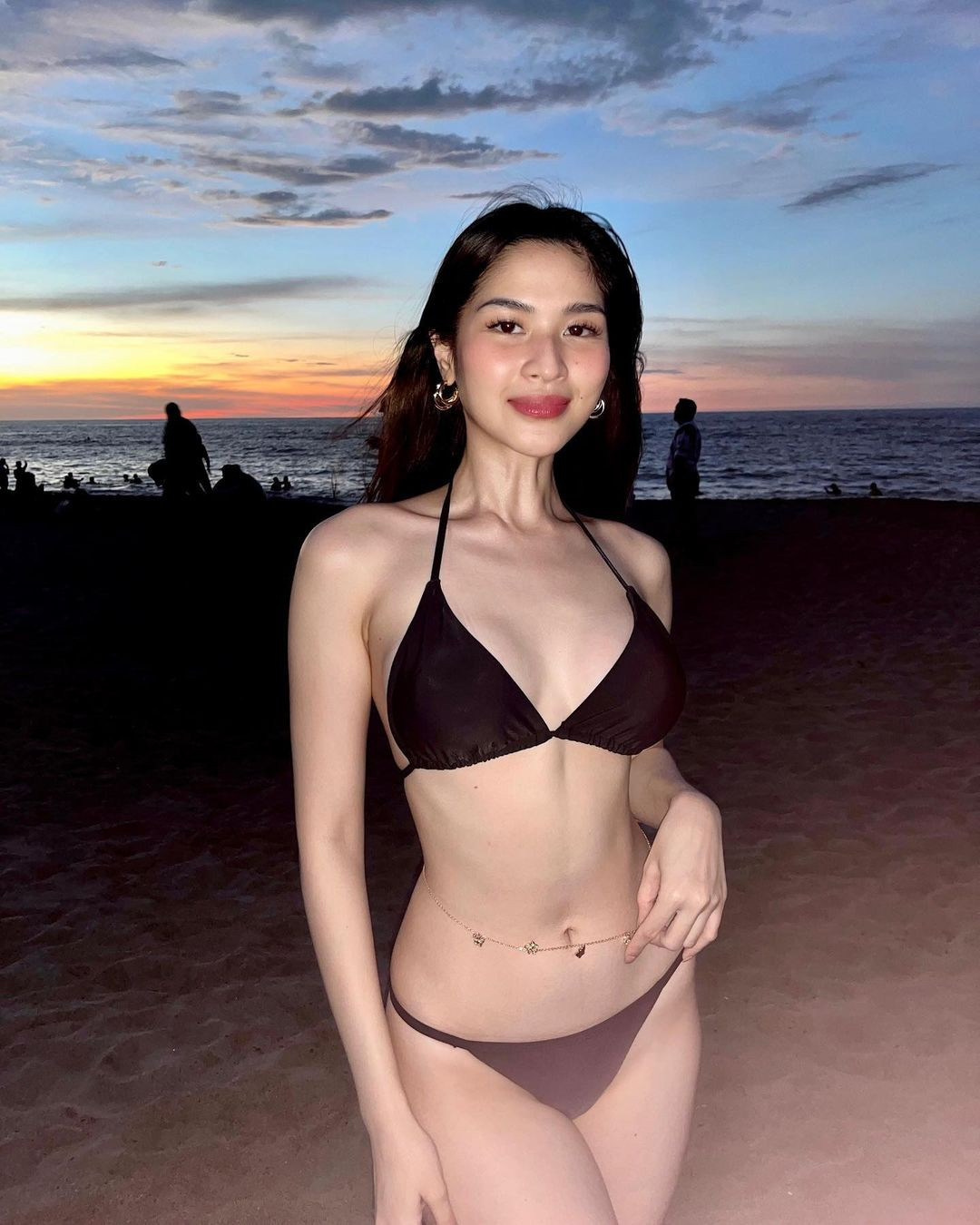 Giành chiến thắng ở Hoa hậu Trái Đất Philippines, Yllana Marie Aduana được coi là ứng viên đáng chú ý của Hoa hậu Trái Đất 2023 tổ chức ở Việt Nam. Người tiền nhiệm của cô là Hoa hậu Trái Đất Philippines 2022 Jenny Ramp. Cô đại diện Philippines tại Hoa hậu Trái Đất 2022 và dừng chân ở Top 20 chung cuộc.