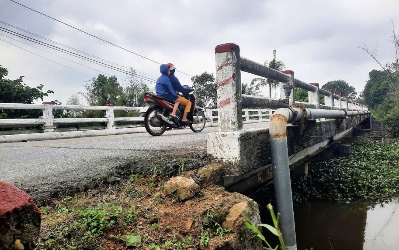 Cầu yếu Hội Yên 1. Ảnh: DL Cầu yếu Hội Yên 1. Ảnh: DL