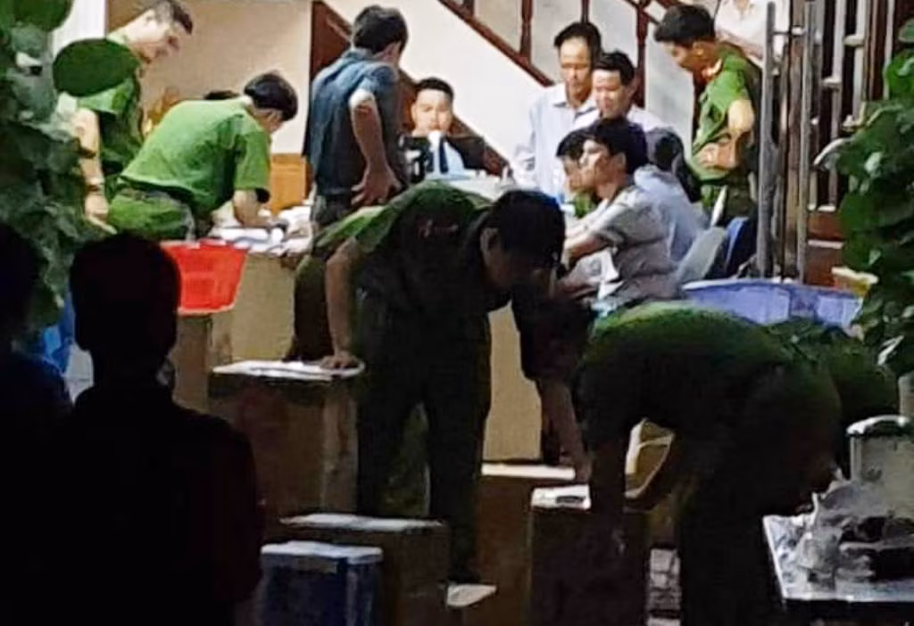 Vụ bắt giam 'trùm' vận tải, cát sỏi ở Huế: Lộ nhiều doanh nghiệp liên quan ảnh 4
