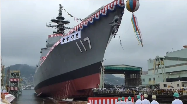 Nhật Bản hạ thủy tàu khu trục Akizuki thứ 4 hôm 17-10-2012 