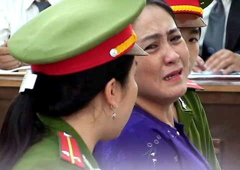 Bà Liễu nức nở trong suốt phiên tòa