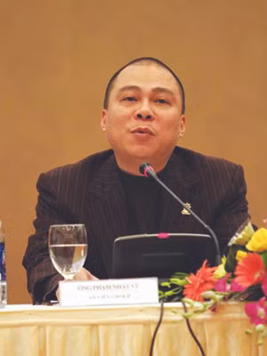 Ông Phạm Nhật Vũ