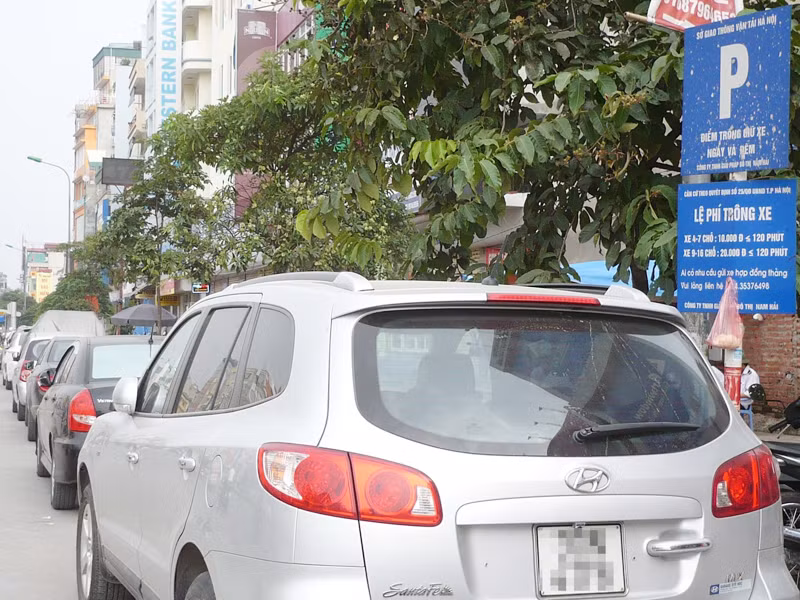 Xã Đàn một trong các tuyến phố xóa điểm đỗ xe trên đường. Ảnh: Trọng Đảng