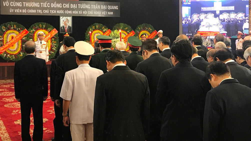 Cỗ linh xa đưa Chủ tịch nước Trần Đại Quang về quê nhà ảnh 83