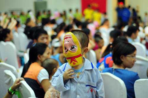 Phần lớn những đứa trẻ vào đây đều mắc những căn bệnh hiếm gặp, khó chữa