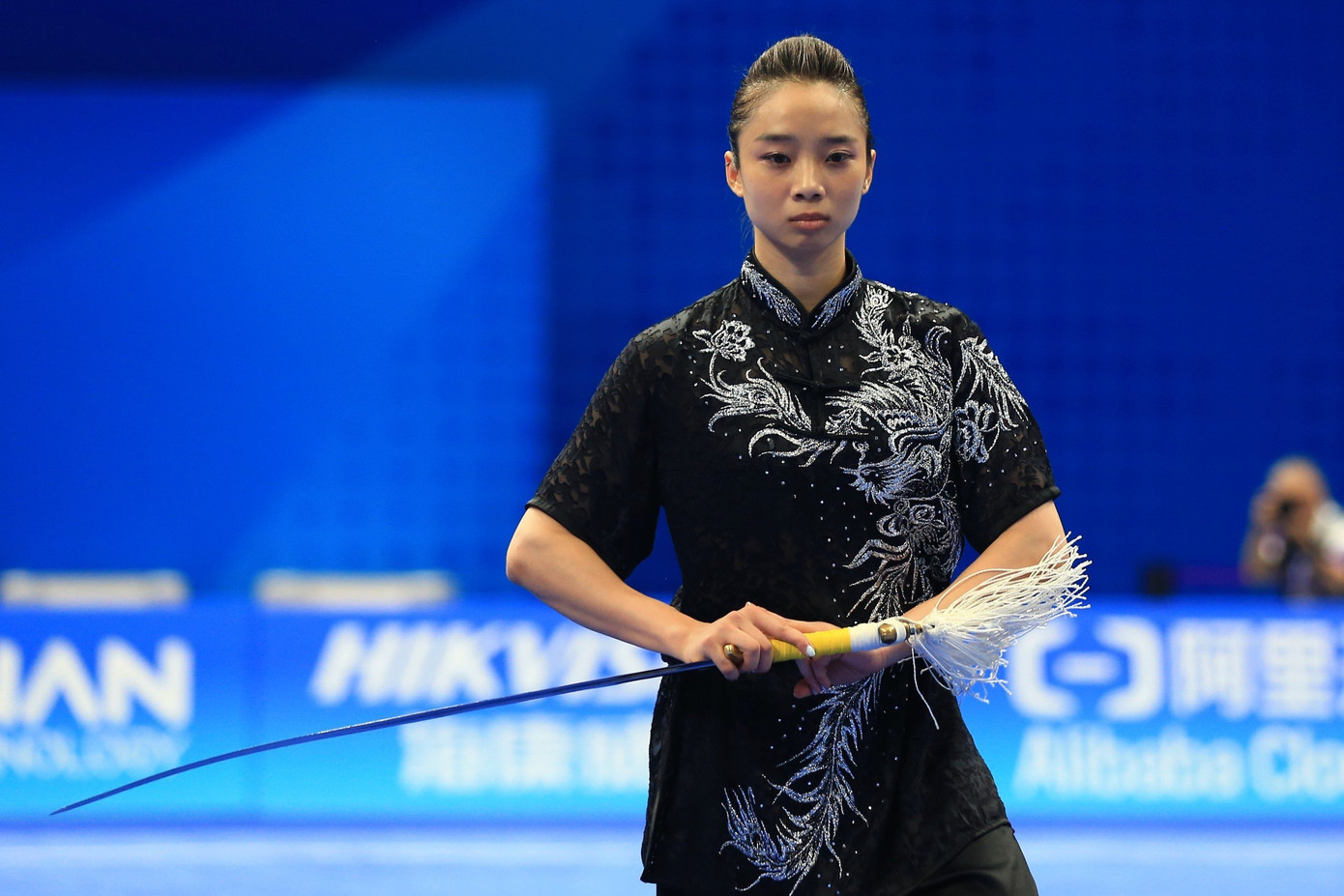 Với nhiều vận động viên (VĐV), lại là phận nữ nhi, nhiều người đã nghĩ đến việc chuyển đổi thi đấu sang công tác huấn luyện hay lập gia đình nhưng Dương Thúy Vi vẫn còn nguyên vẹn khao khát chinh phục các đỉnh cao.