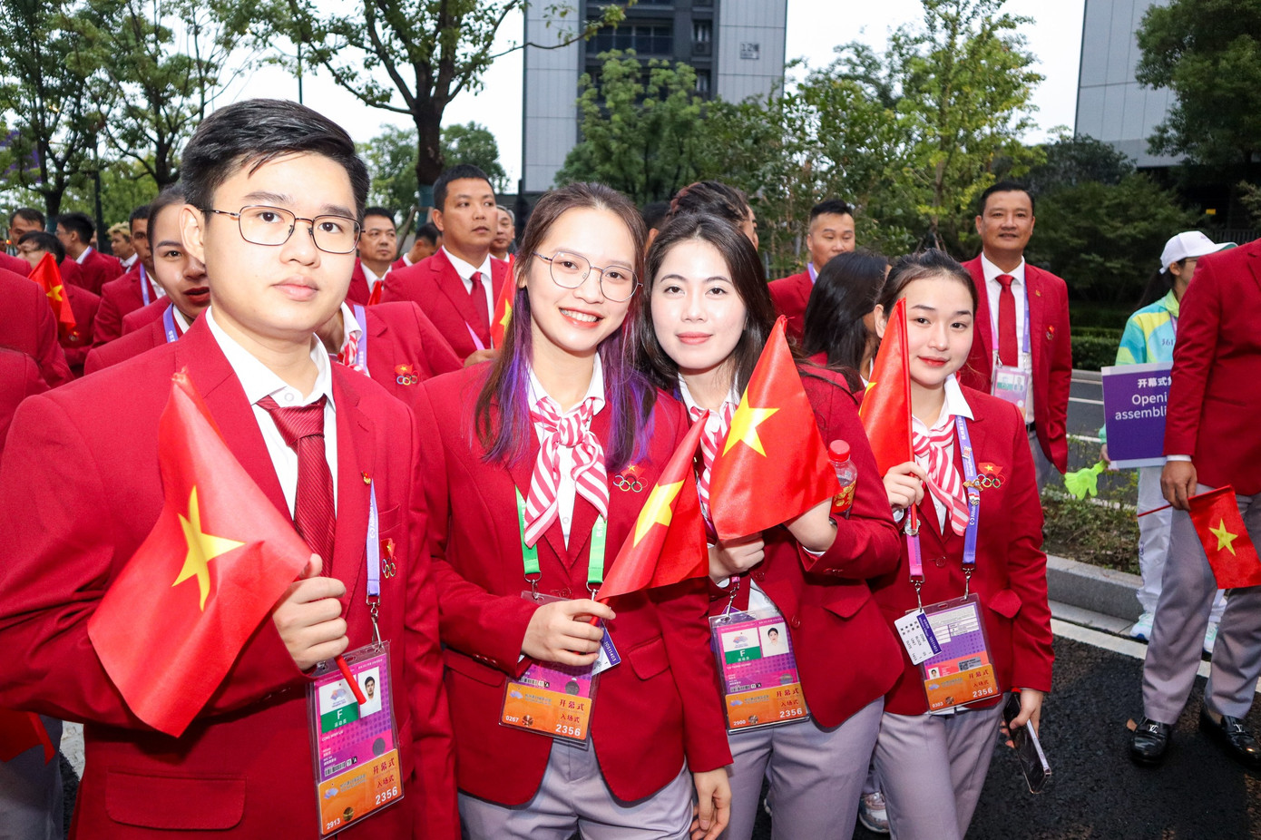 Ảnh: Nhật Nhật-Linh Linh Ảnh: Nhật Nhật-Linh Linh