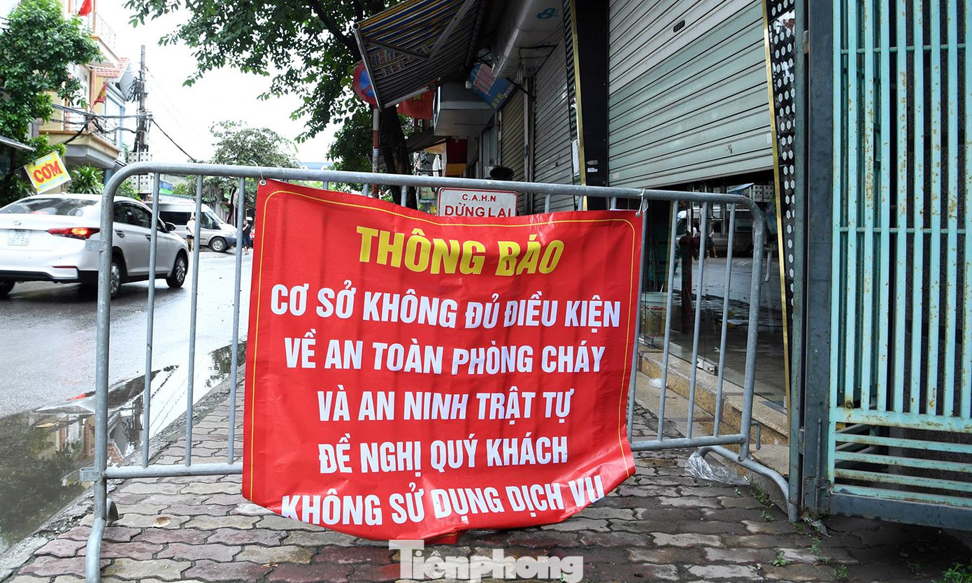 Nhiều cơ sở không đủ điều kiện về an toàn PCCC bị đóng cửa. Nhiều cơ sở không đủ điều kiện về an toàn PCCC bị đóng cửa.