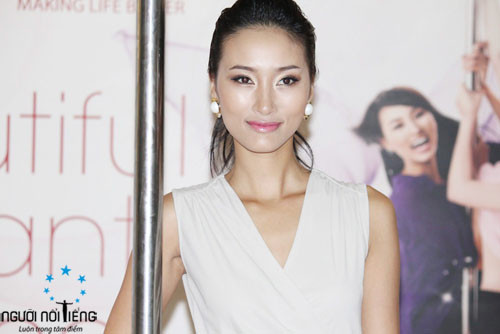 Màn trình diễn đầy hấp dẫn của Huấn luyện viên quốc tế Yossy