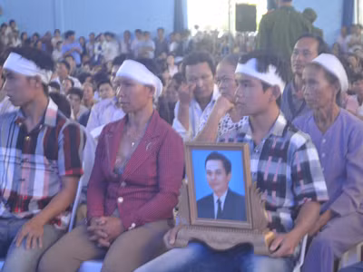 Thảm cảnh gia đình mất người thân vì nhóm cướp côn đồ. ảnh VH